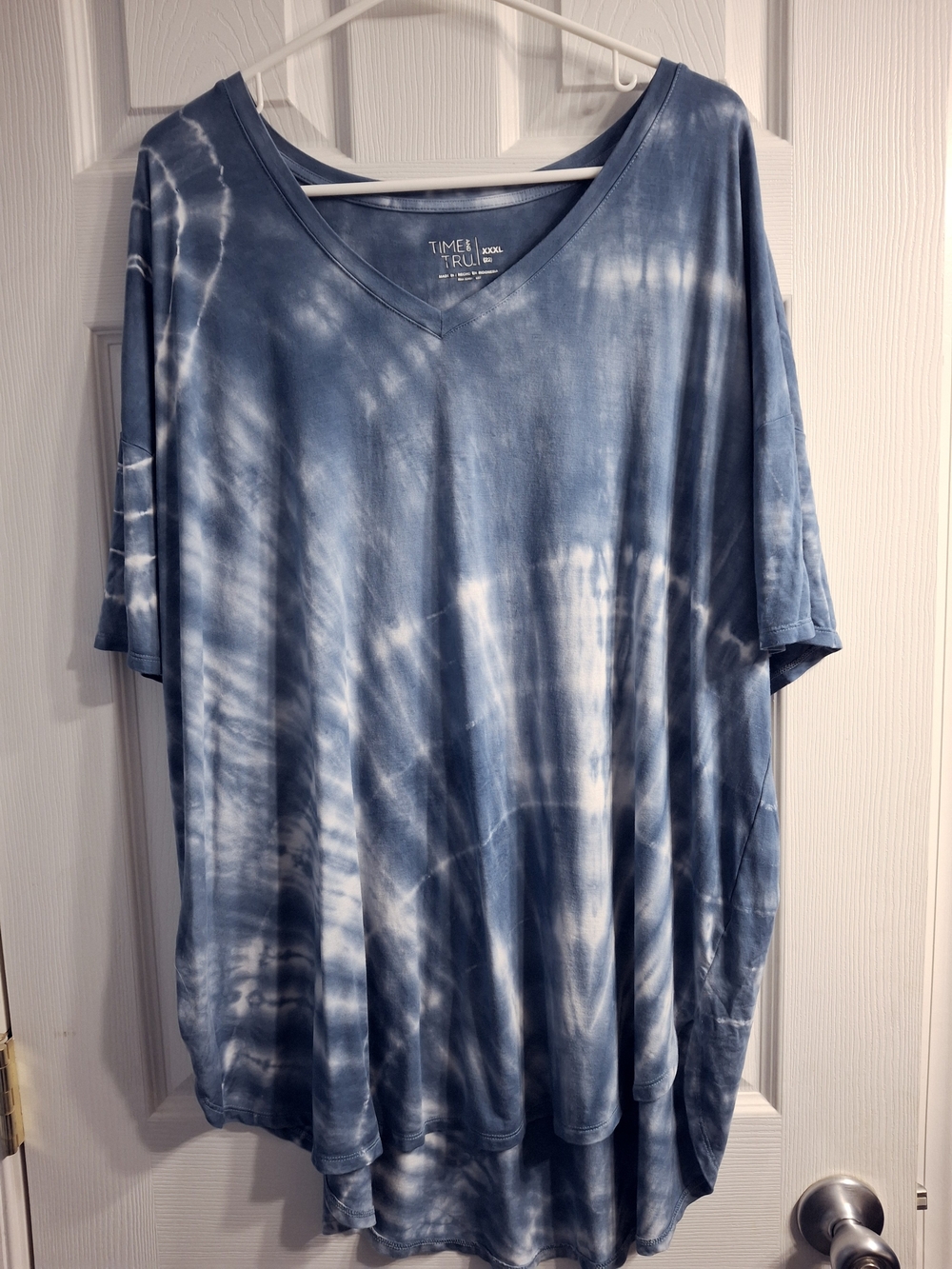 Time and Tru Navy and White Tie-Dye V-Neck Short Sleeve Tee XXXL (Size 22)